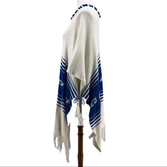 Blue Wildfox "Frida Traveler Fringe" Sweater/ Poncho XS - Picture 4 of 9